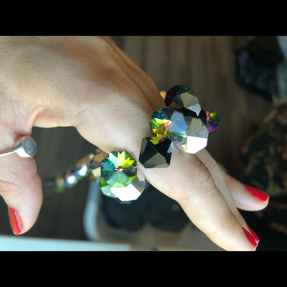 Black Crystal Iridescent Yolanta Collection Choker